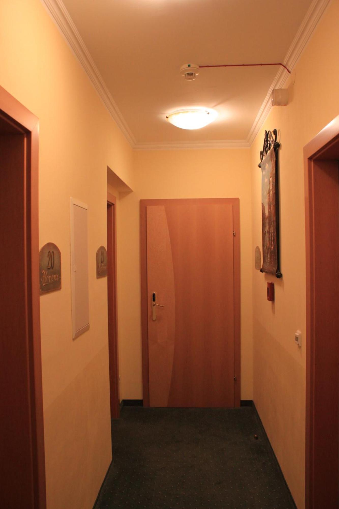 City Hotel Neunkirchen Exterior photo