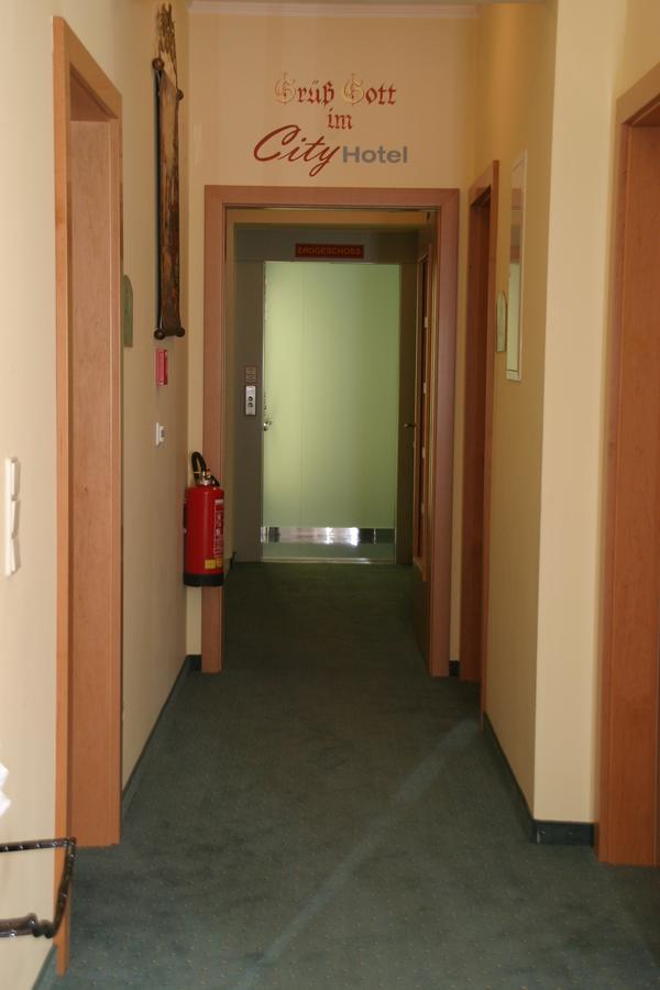 City Hotel Neunkirchen Exterior photo